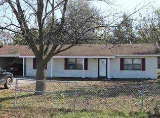 215 10th St, Marked Tree, AR 72365