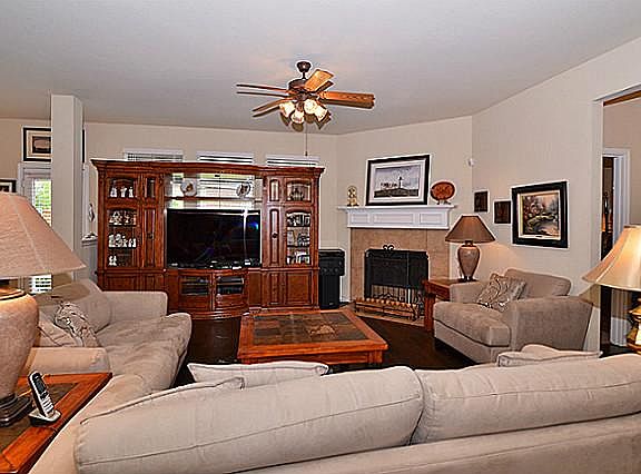 5th image of 2605 Meadowview Ct
