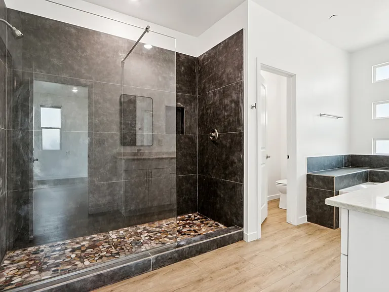 St. Moritz Townhomes — Photo 25