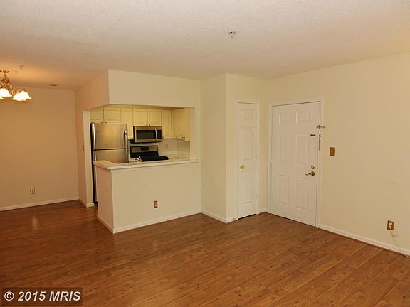 2nd image of 20285 Beechwood Ter Unit 103