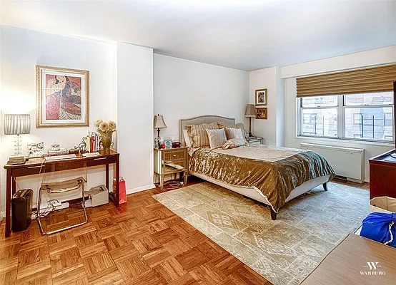 Rented by Warburg | media 4