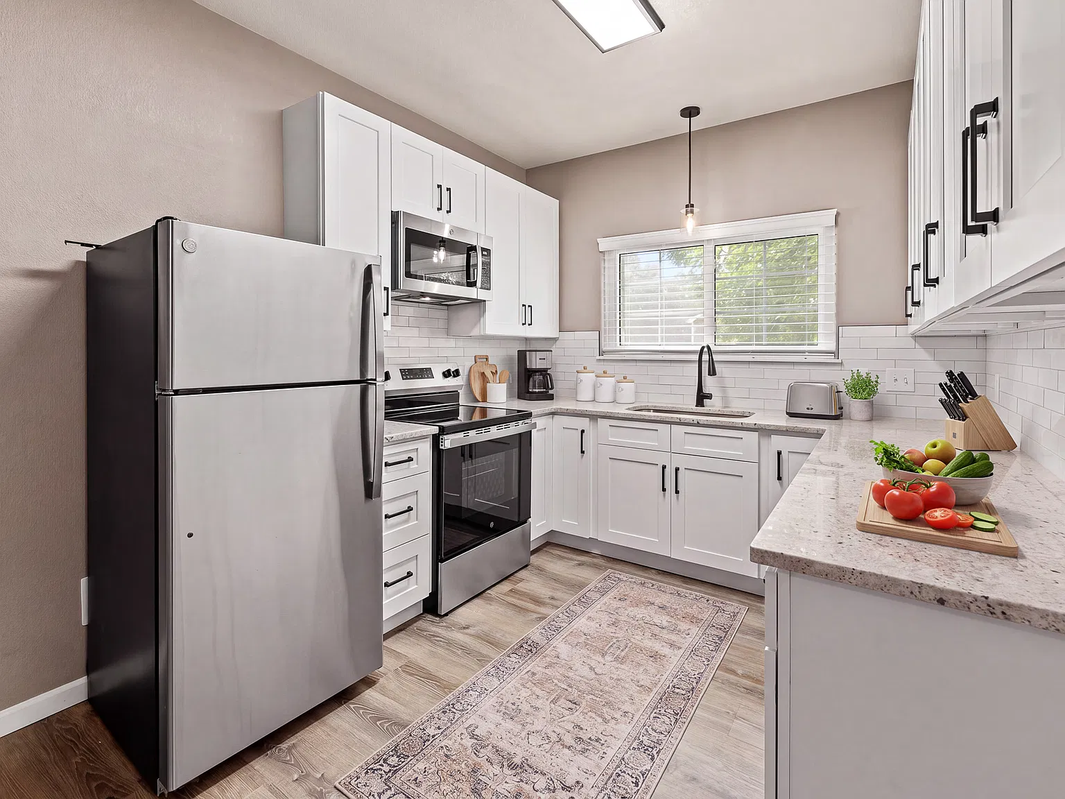 138 Beacon Way — Photo 4