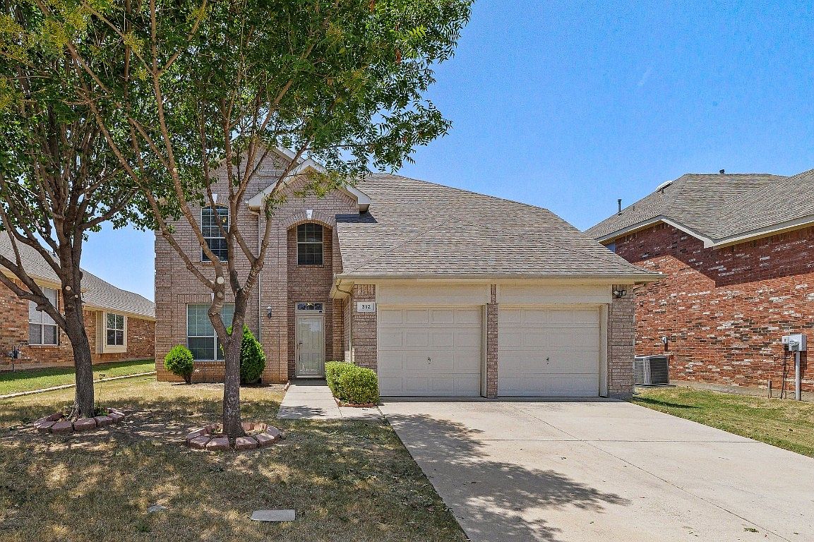 312 Brasher Ln, Euless, TX 76040 MLS 20398388 Zillow