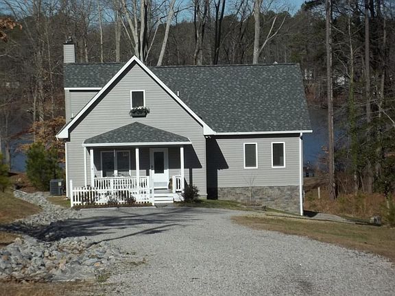 2nd image of 537 Smith Creek Dr