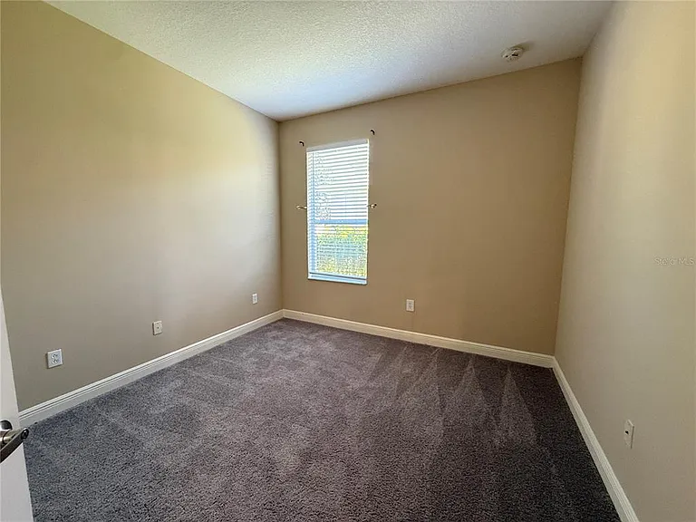 1754 Fircrest Ct — Photo 21
