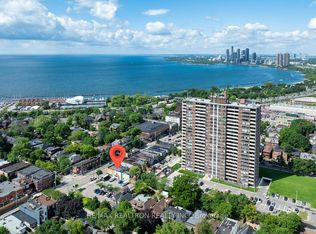 1640 Queen St W, Toronto, ON M6R 1B2