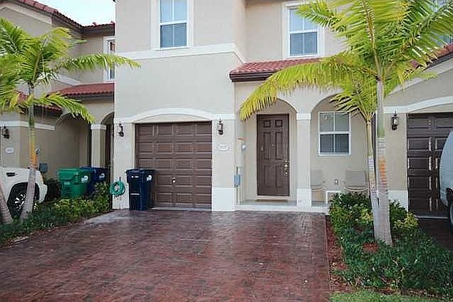 HOME ENTRANCE