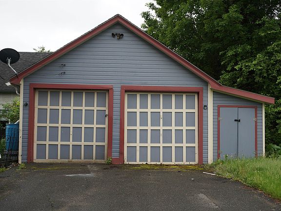 4th image of 77 Webster Street