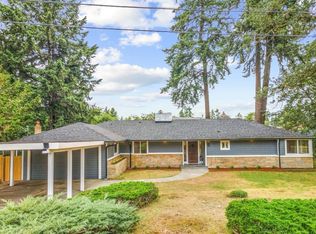 8 Rustic Ln SW, Tacoma, WA 98498