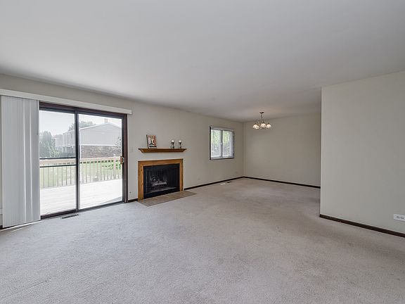 3rd image of 1637 Leytonstone Dr