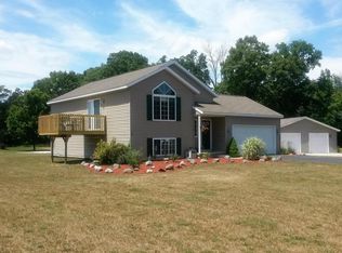 3888 Secluded Acres Ct, Dorr, MI 49323