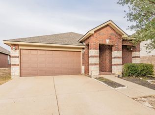 900 Grant St, Burleson, TX 76028