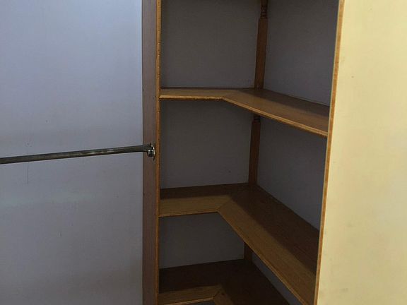 4th image of 8555 88th St