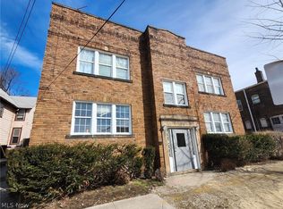 15951 Whitcomb Rd, Cleveland, OH 44110