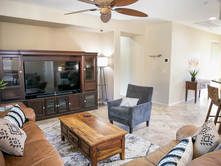 1814 W Eastman Dr — Photo 12