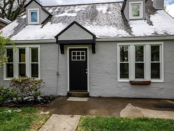 3rd image of 3627 Ravenwood Ave