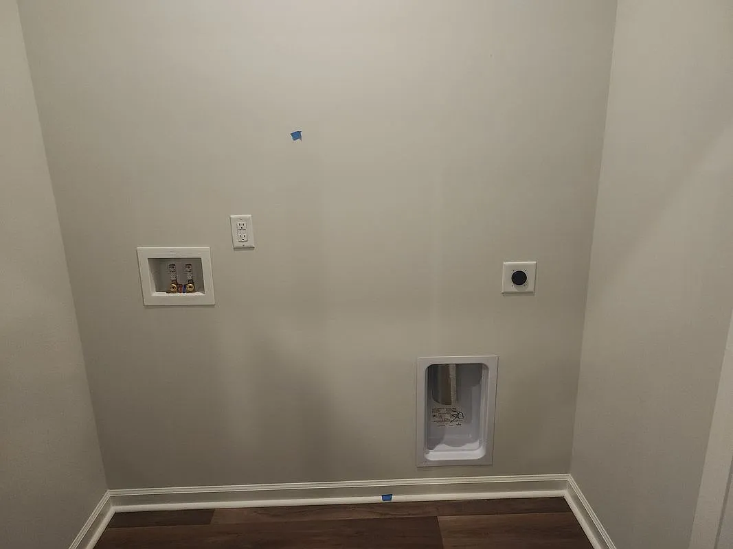 3 bed, 3.0 bath, 1437 sqft, $1,950 — Photo 4