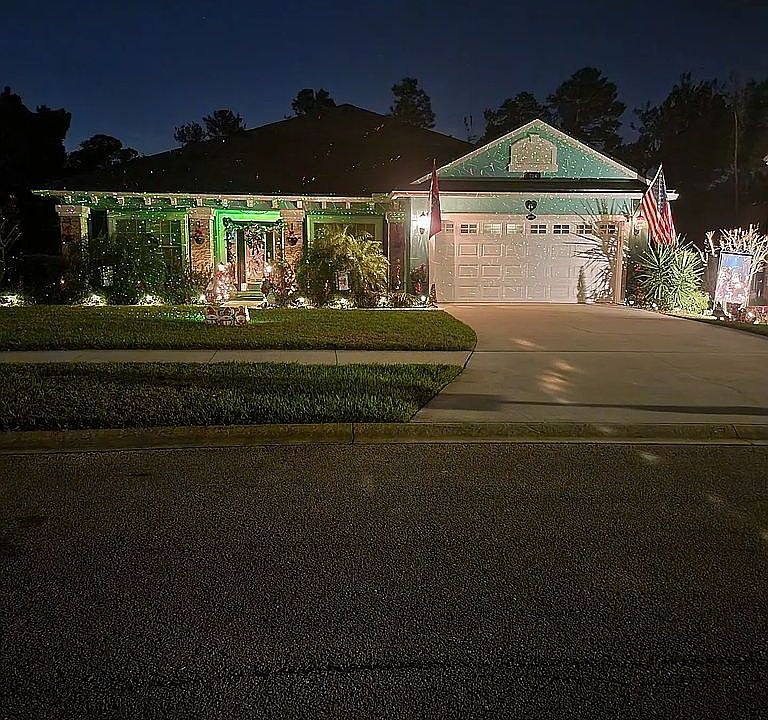 1st image of 724 S Heritage Creek Way