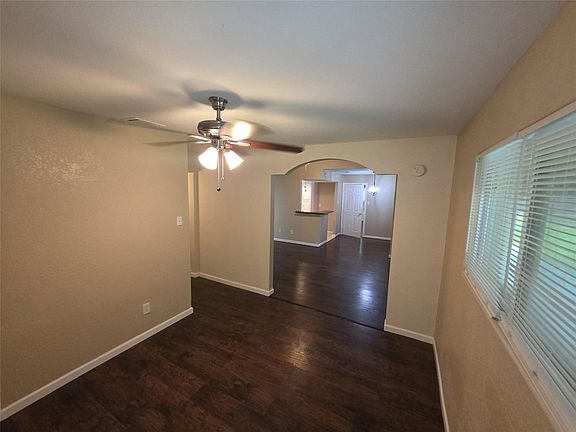 5th image of 12526 Ravena Ct