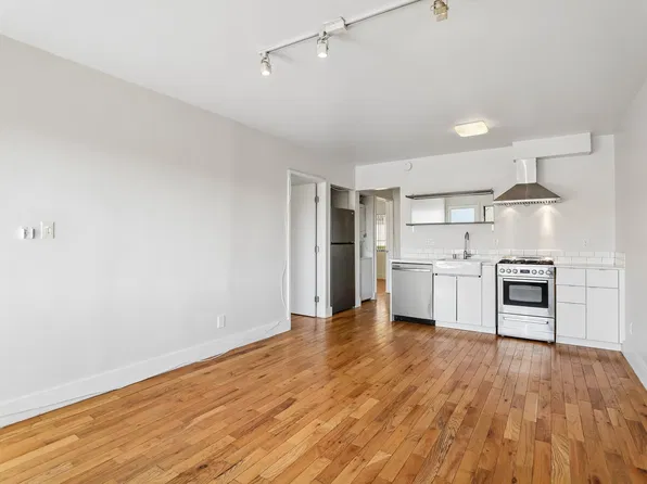830 N Beaudry Ave #5, Los Angeles, CA 90012