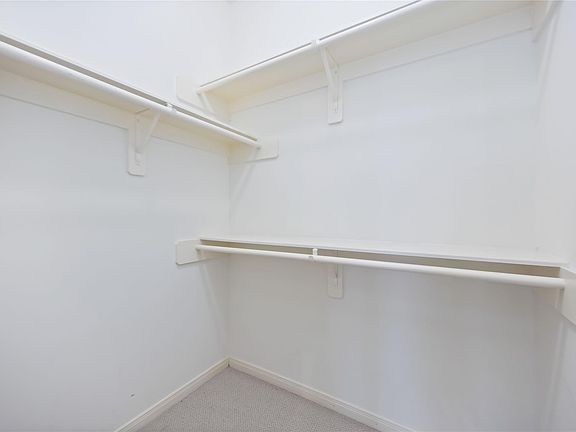 4th image of 2909 W Dallas St