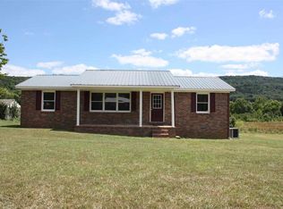 1996 Shellsford Rd, McMinnville, TN 37110