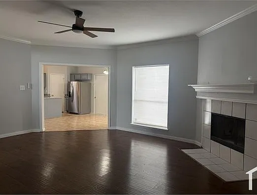 5 bed, 2620 sqft, $3,800 — Photo 2