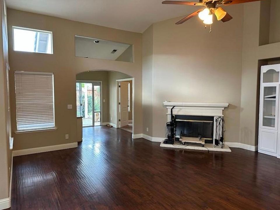 1st image of 2658 E Bristol Ct