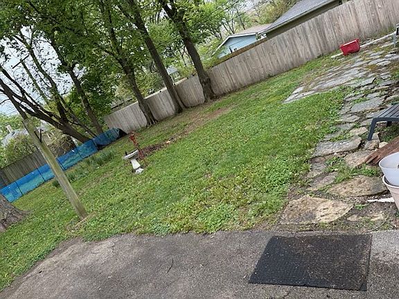 2nd image of 819 Milan Ave