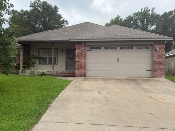 11286 Lum St, Brownsboro, TX 75756