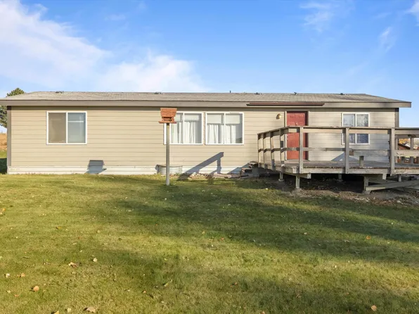 11 Nicole Rd, Pasco, WA 99301