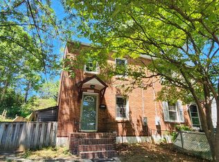 5820 Biscayne Dr, Alexandria, VA 22303