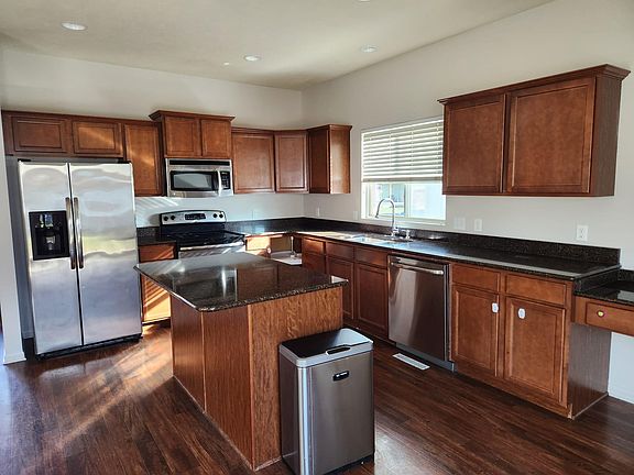 2nd image of 5822 S 191st St