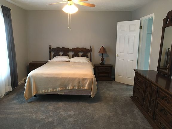 Master BR with Ceiling Fan