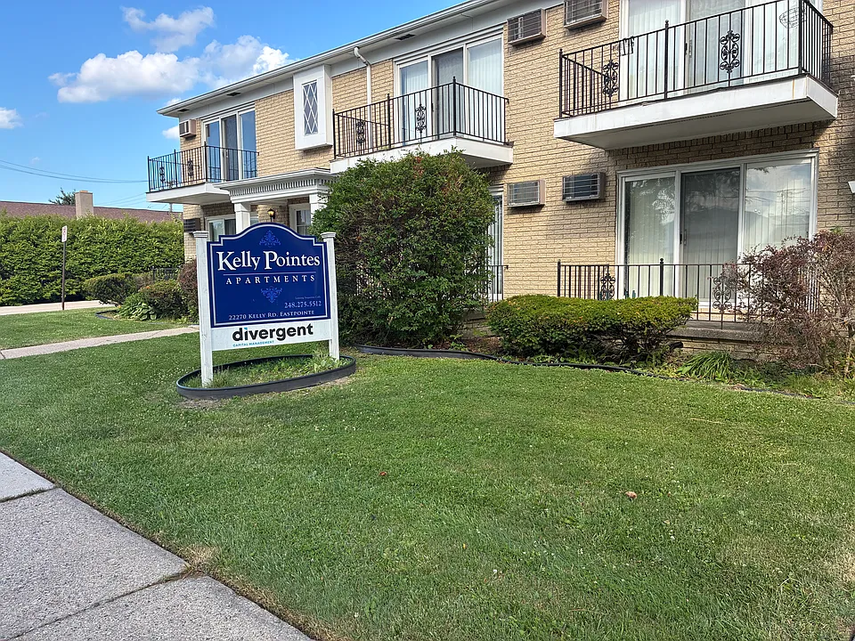 22280 Kelly Rd #102