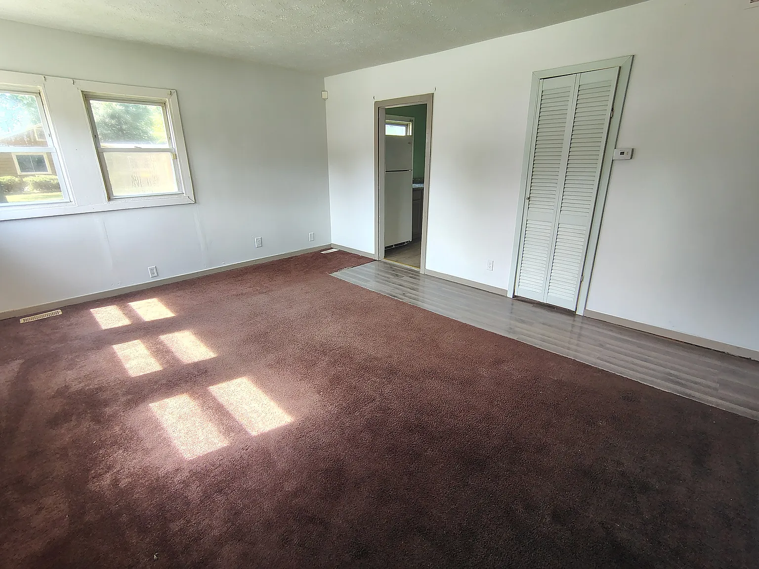 2 bed, 855 sqft, $1,450 — Photo 2