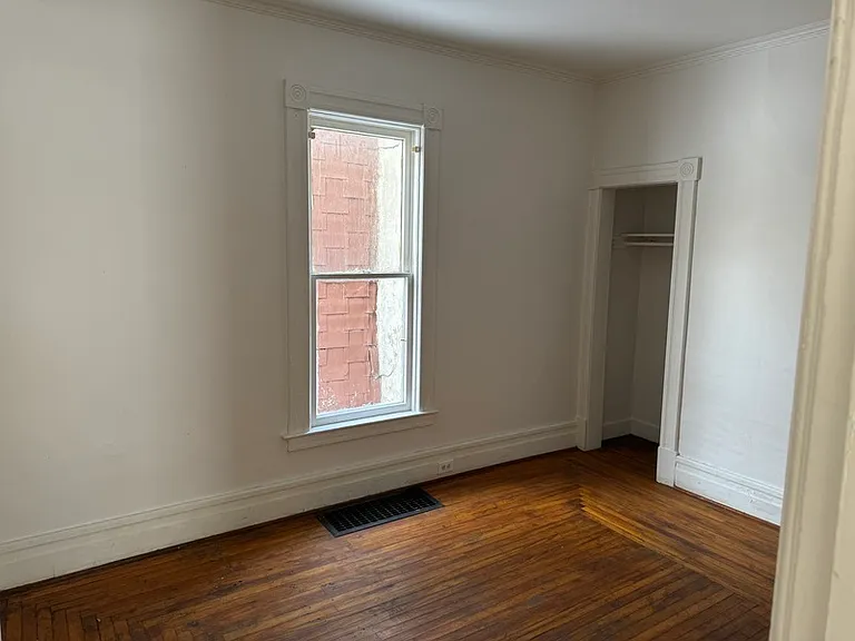 136 S Orchard St #1 — Photo 5