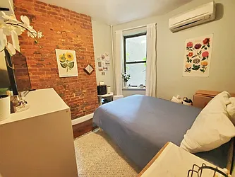 Rented by Doorway NYC, LLC