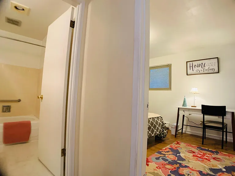601 14th Ave E #202 — Photo 8