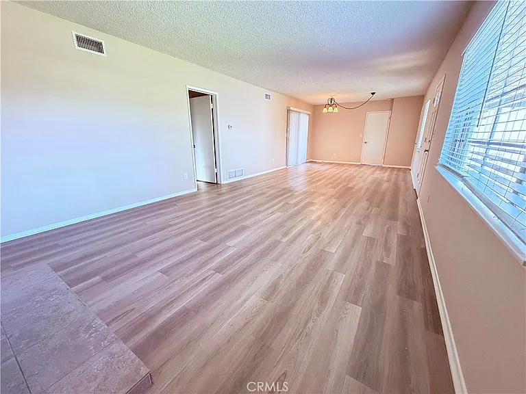 14820 Ragan Dr — Photo 4