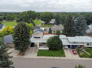 426 NE Normandy Rd S, Lethbridge, AB T1J3Y1