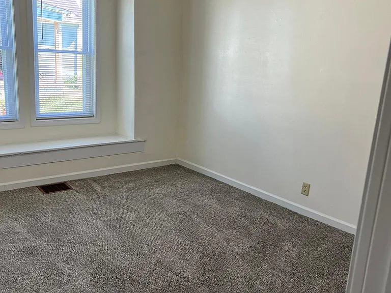 416 S Pike St — Photo 10