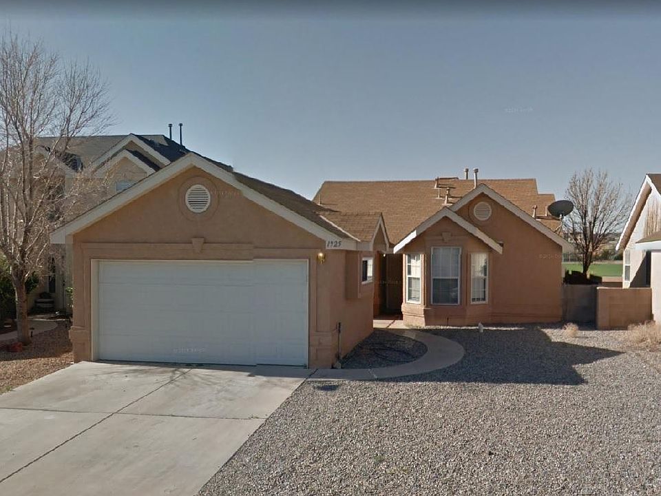 1st image of 1925 Avenida Serena NW
