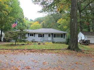 1423 Moody St, Whitehall, MI 49461