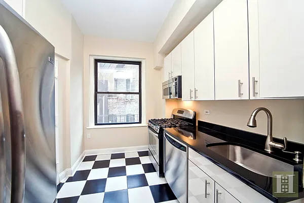 Rented by Halstead Real Estate | media 13