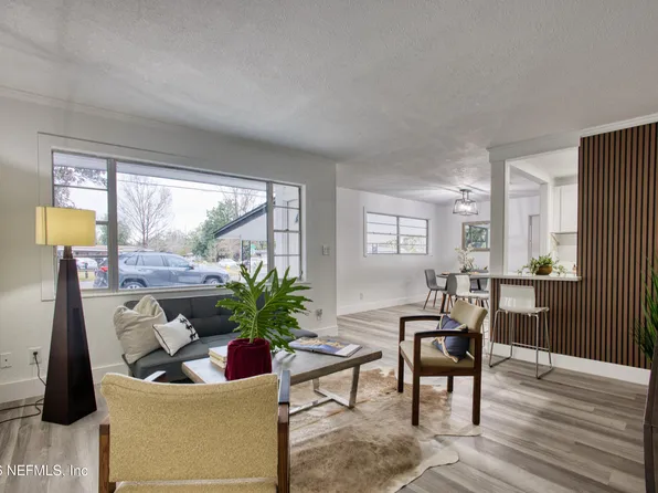 7462 SHARBETH Drive S, Jacksonville, FL 32210