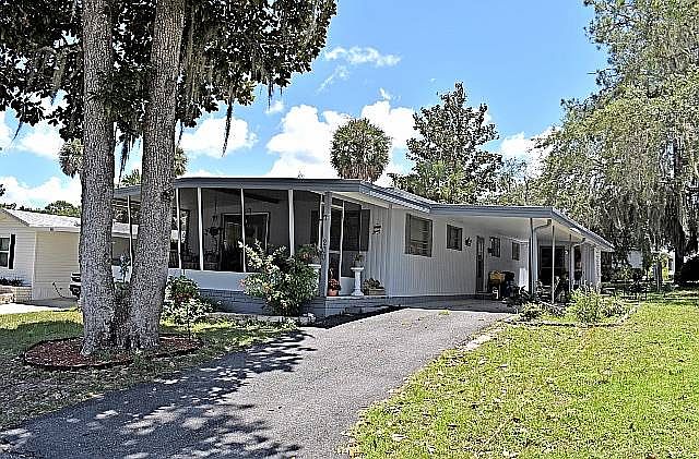 1st image of 200 Royal Dr