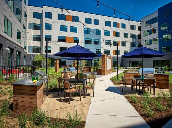 1 Bergen St APT 451