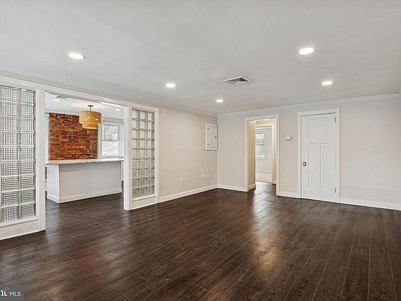 3rd image of 3 S Brandywine Ave APT 6