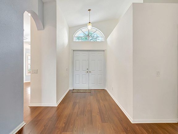 5th image of 7937 Sonora Street